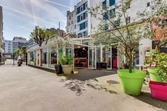 Votre point de vente : Le Cent Huit : un restaurant, café et librairie à Paris